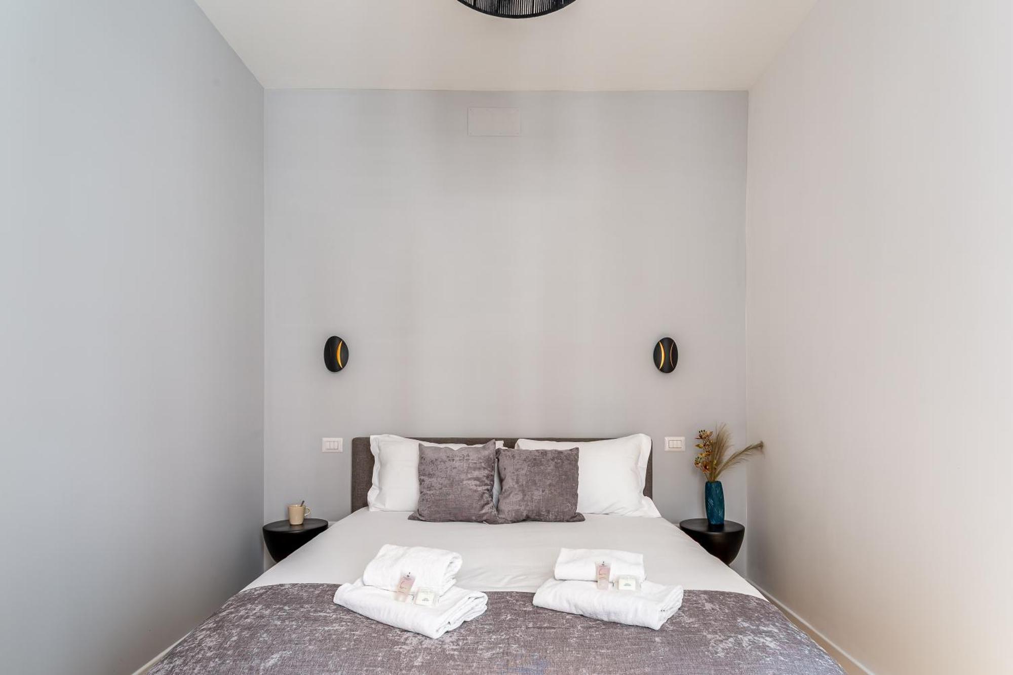 Iflat Monti Brand New Peaceful * Rome